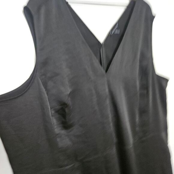 Universal Standard Luna Satin Sleeveless Jumpsuit XL 26-28 Plus Black - Picture 4 of 12